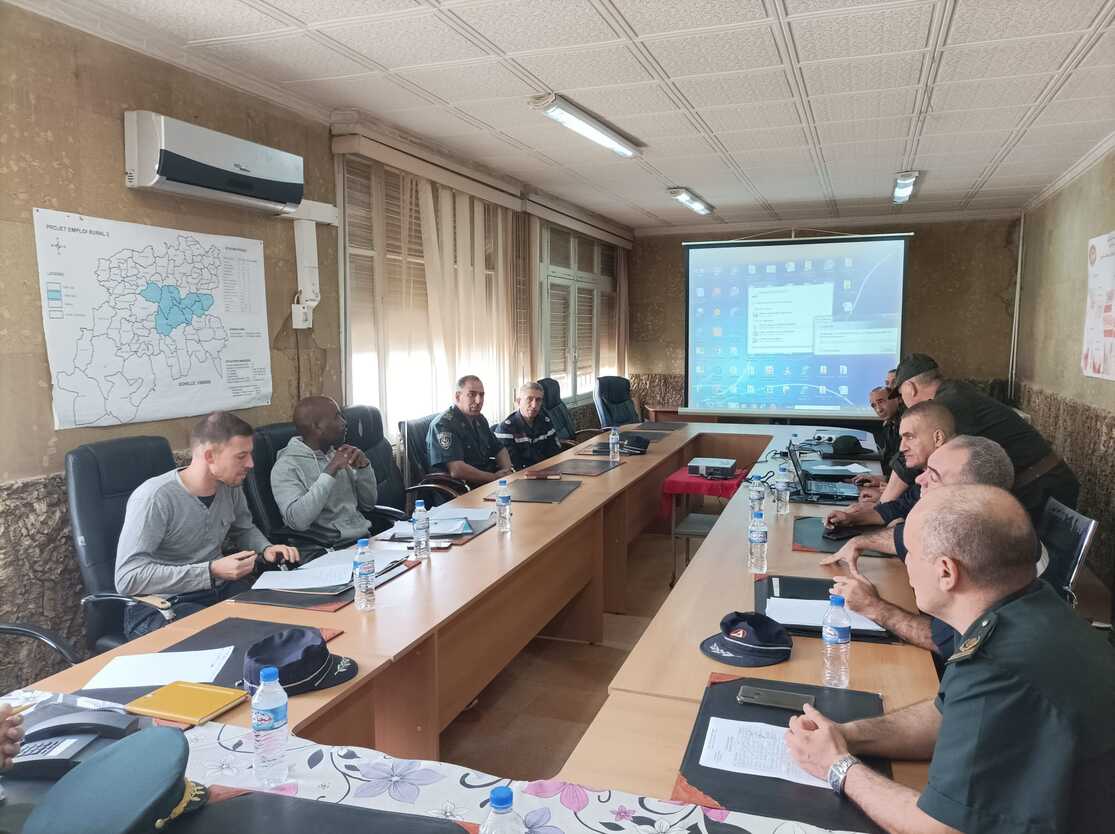 ALGERIE REUNION TRAVAIL